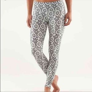 Lululemon Wunder Under Pant, Twiggy Nimbus, Size 2, NWT